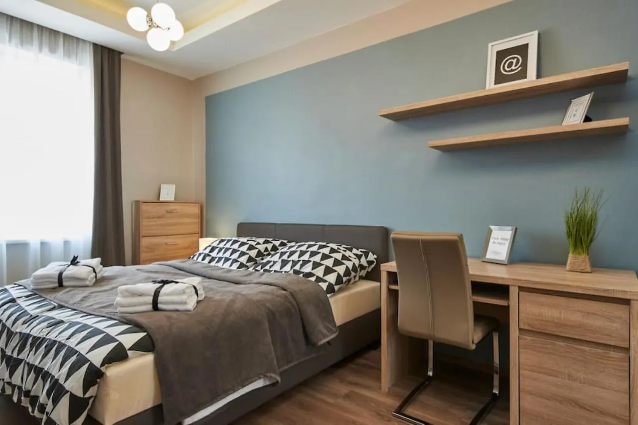 Orangehomes Fantastic 3 Bedrooms Apartment Dohany Street Budapest