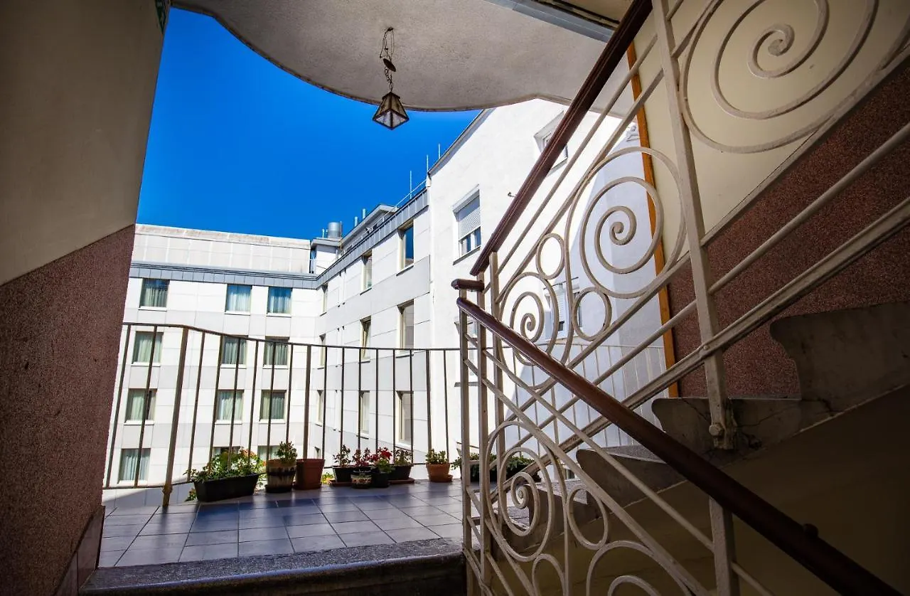 Orangehomes Fantastic 3 Bedrooms Apartment Dohany Street Budapest Hungary