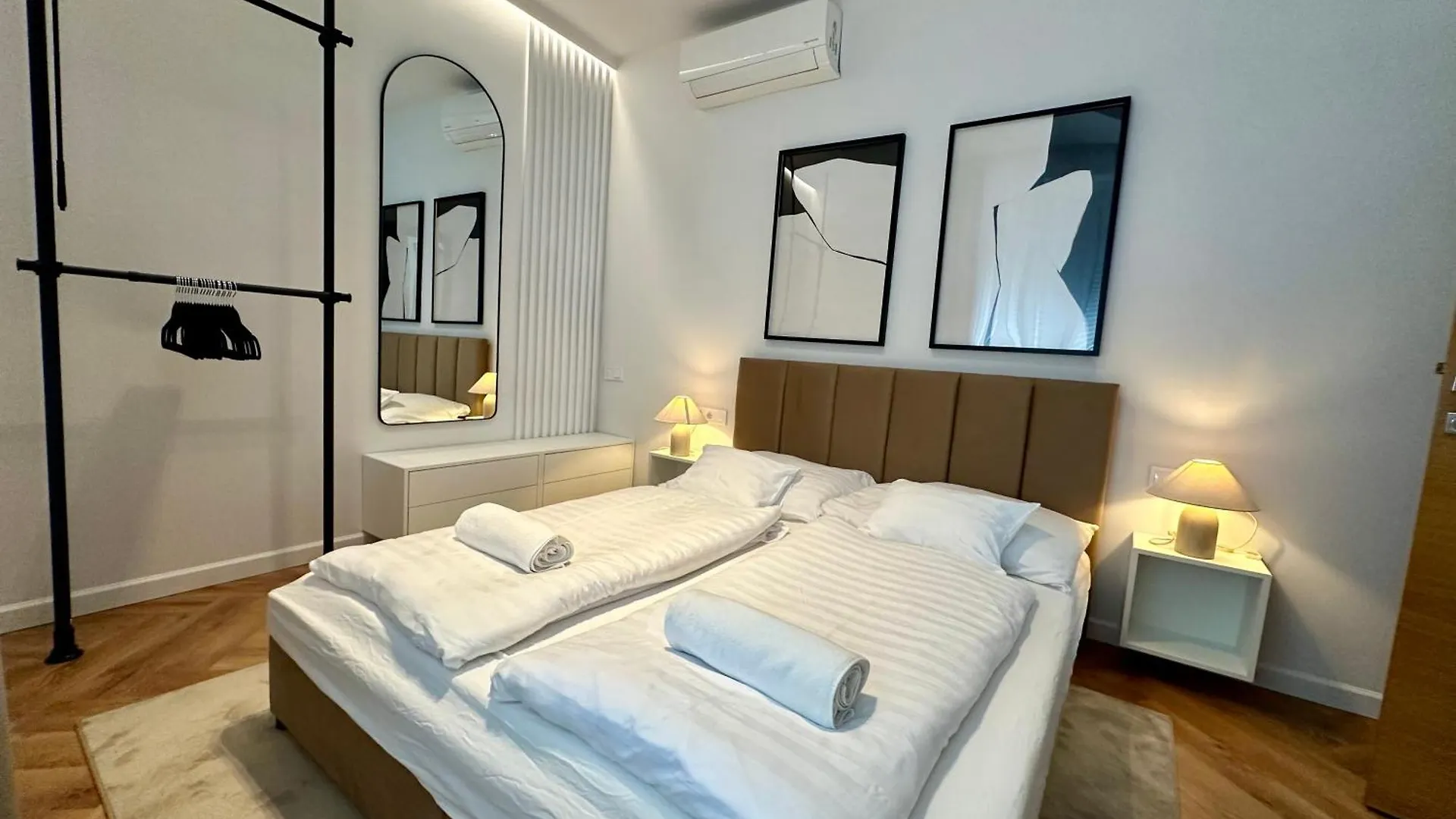 ORANGEHOMES Fantastic 3 bedrooms apartment Dohány street Boedapest 0*,